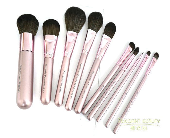 定制成套蜜桃视频成人网时，有哪些个性化选项可供客户选择？